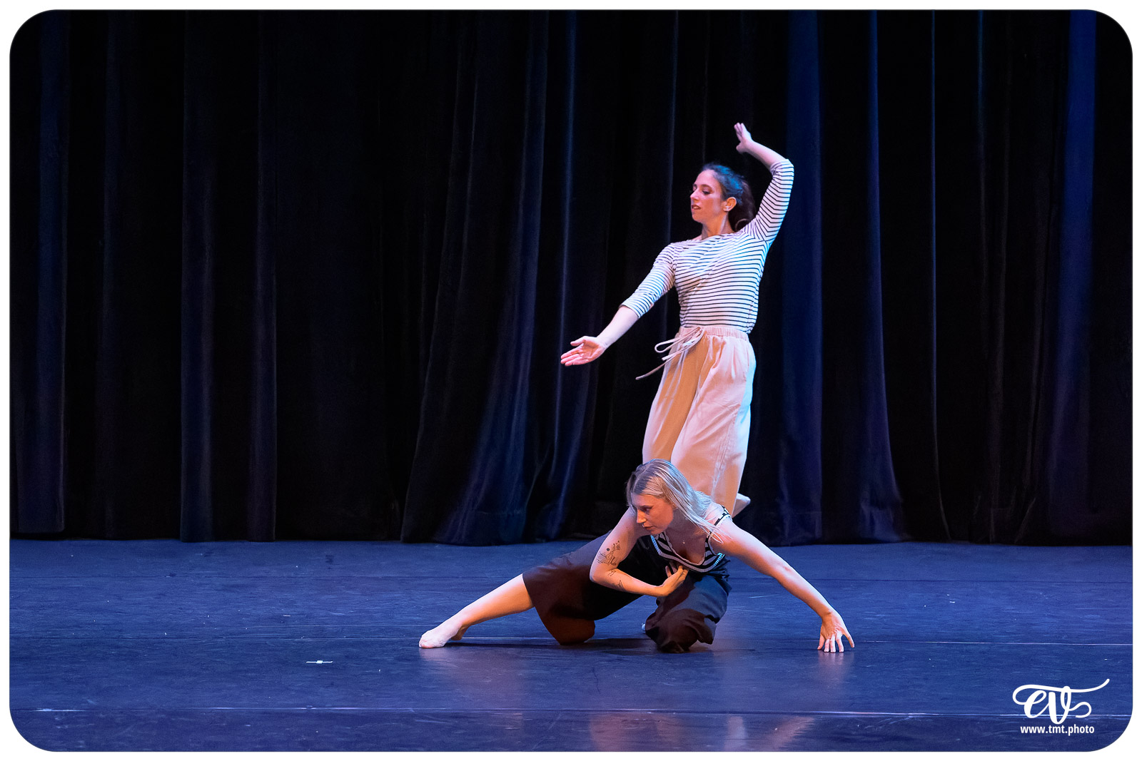 ECOLE DE DANSE CÉCILE ADAMOW